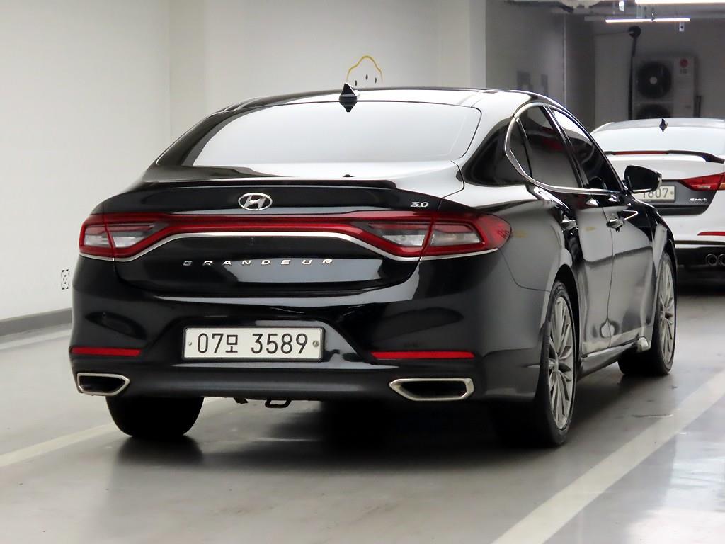 HYUNDAI Grandeur - Vista 4