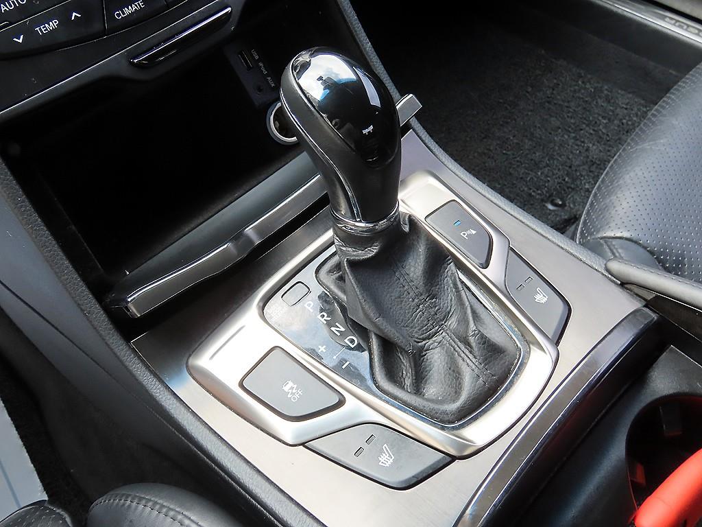 HYUNDAI Grandeur - Vista 10