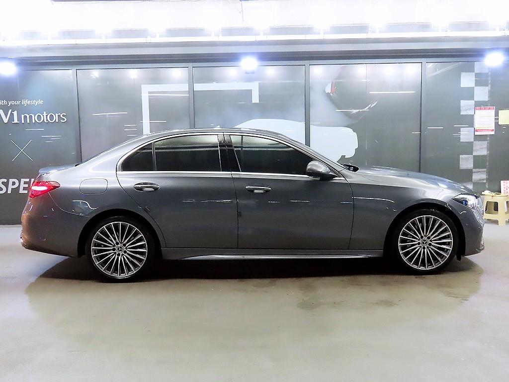 Mercedes Benz C Class - Vista 3