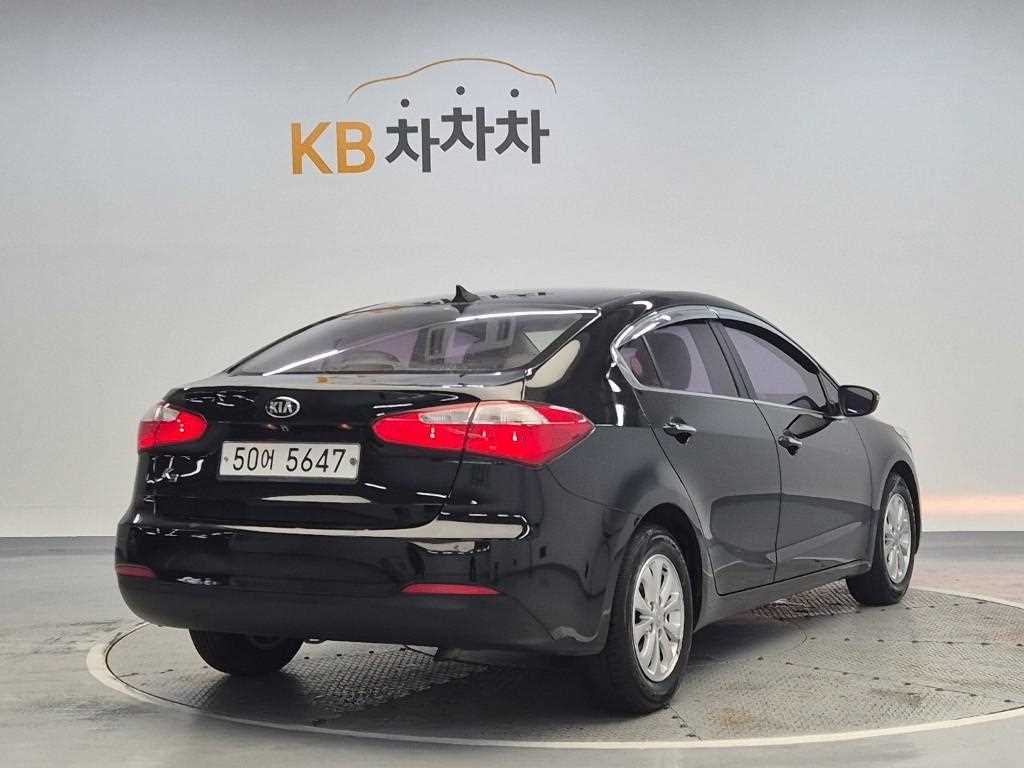 KIA K3 - Vista 3
