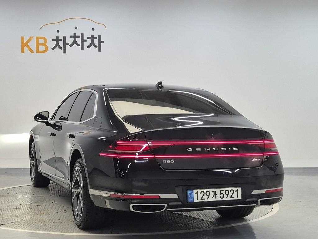 Genesis G90 - Vista 2