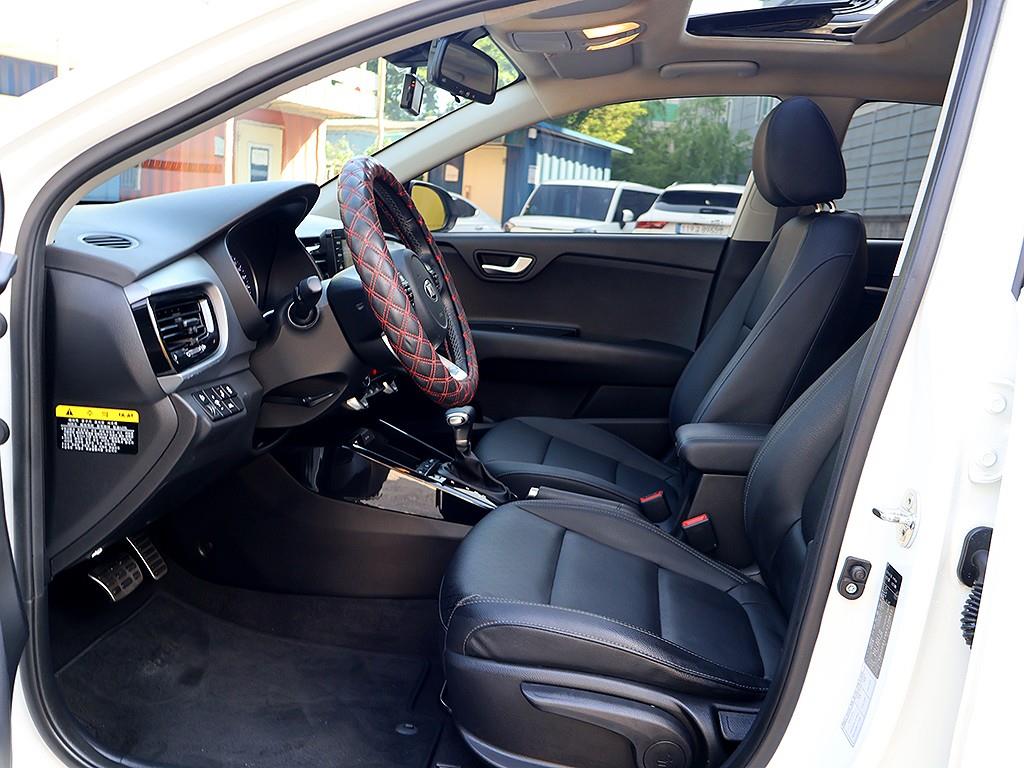 KIA Stonic 2019 Blanco - Importación desde Corea - HF Imports Iquique - Foto 11