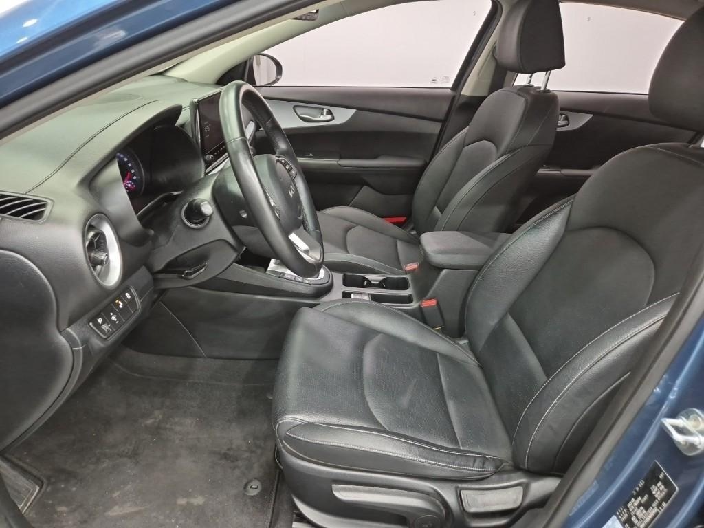 KIA K3 - Vista 11