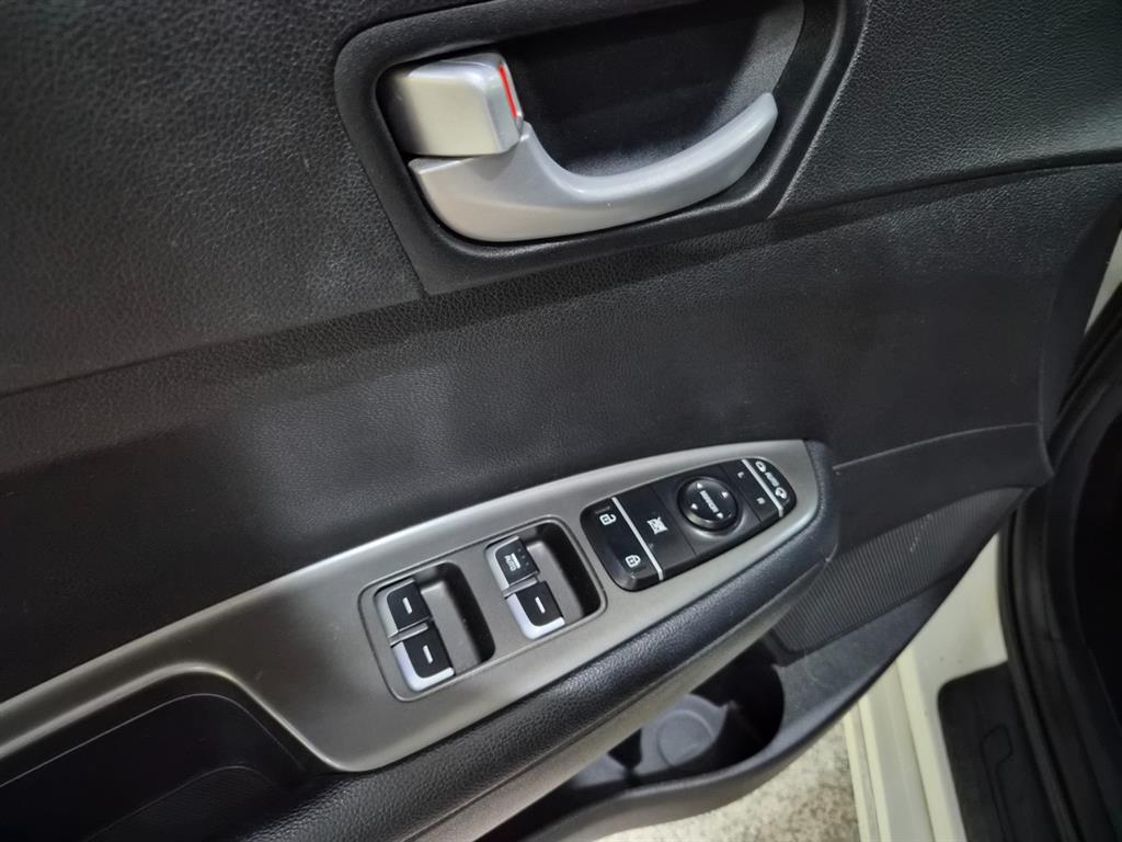 KIA K5 2019 Blanco - Importación desde Corea - HF Imports Iquique - Foto 16