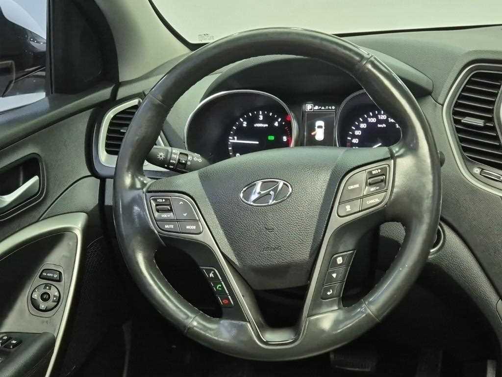HYUNDAI Santa Fe - Vista 9