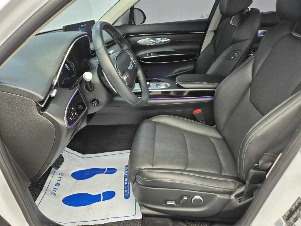 Genesis GV70 - Vista 11