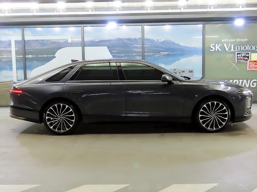 HYUNDAI Grandeur - Vista 3