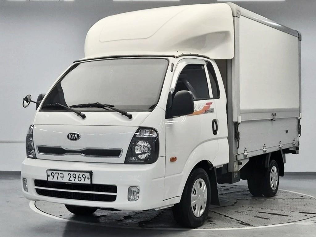 Small Truck Top_Wingbody 2019 Blanco - Importación desde Corea - HF Imports Iquique - Foto 1