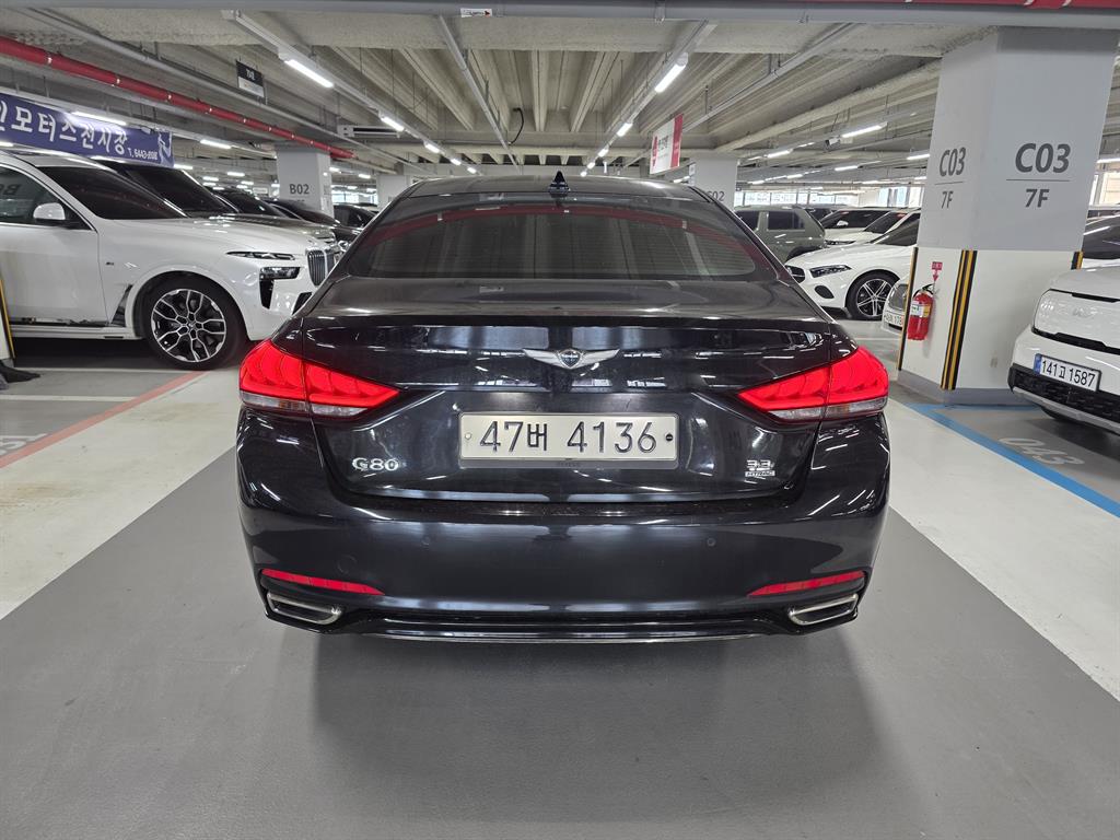 Genesis G80 - Vista 4
