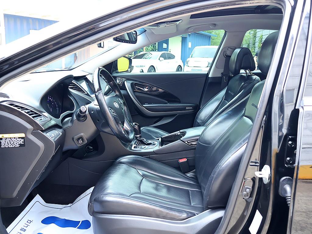 HYUNDAI Grandeur 2016 Negro - Importación desde Corea - HF Imports Iquique - Foto 13