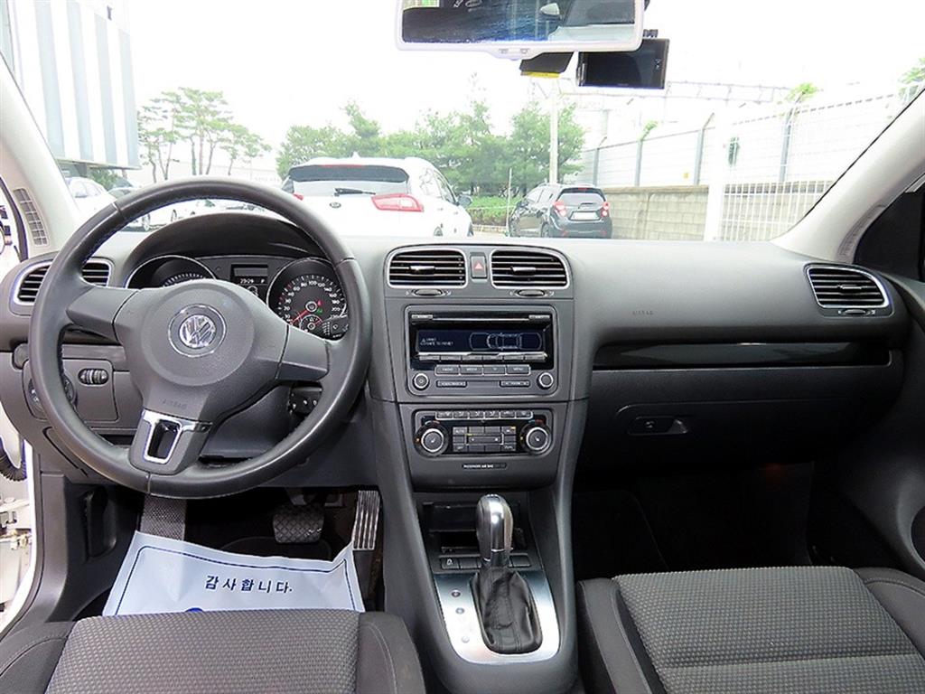 Volkswagen Golf - Vista 7