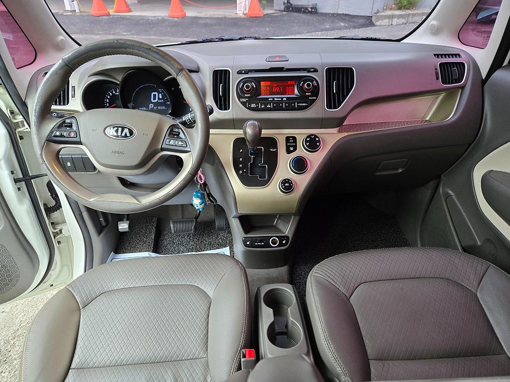 KIA Ray - Vista 10