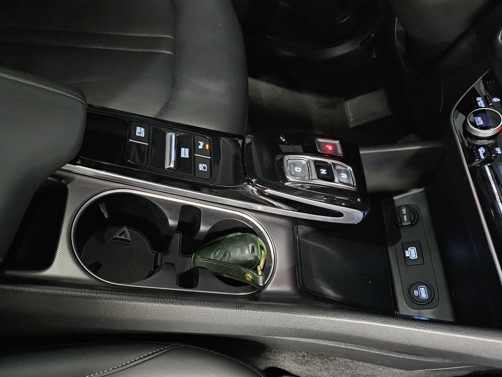 HYUNDAI Sonata - Vista 7