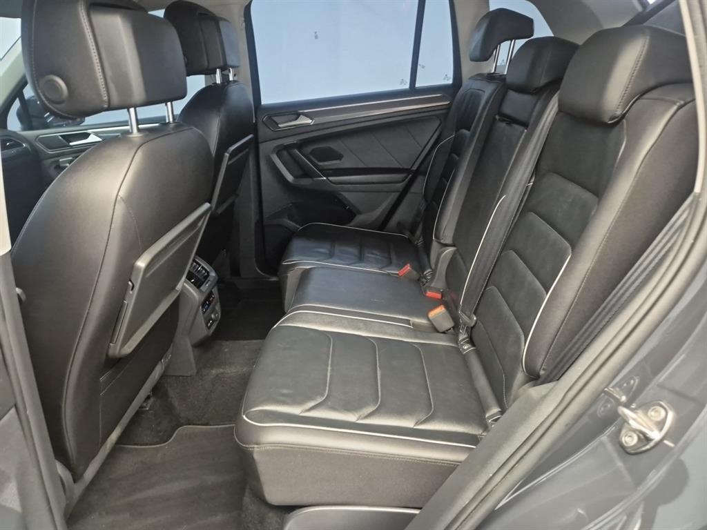 Volkswagen Tiguan - Vista 11