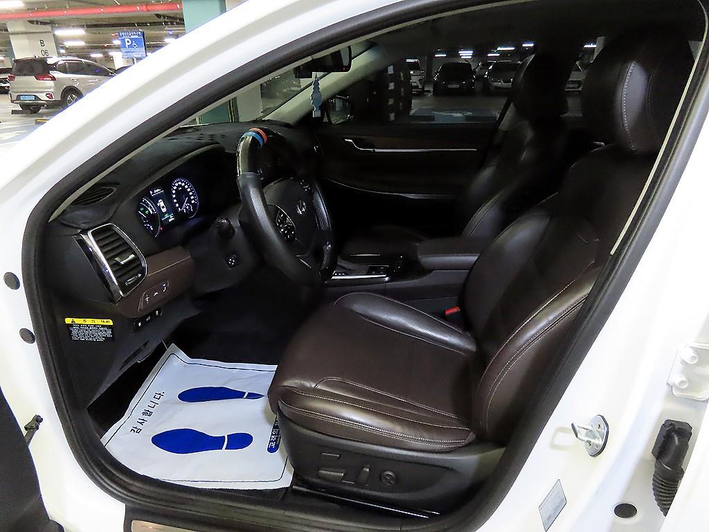 HYUNDAI Grandeur - Vista 6