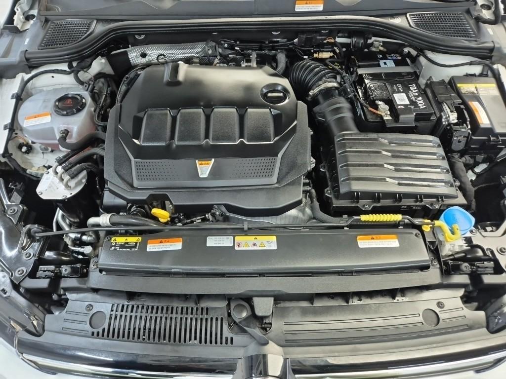 Volkswagen Golf - Vista 5