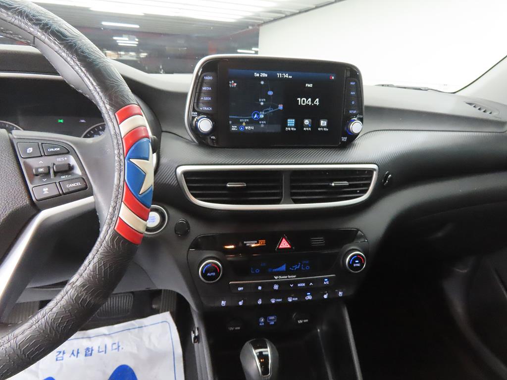HYUNDAI Tucson - Vista 10