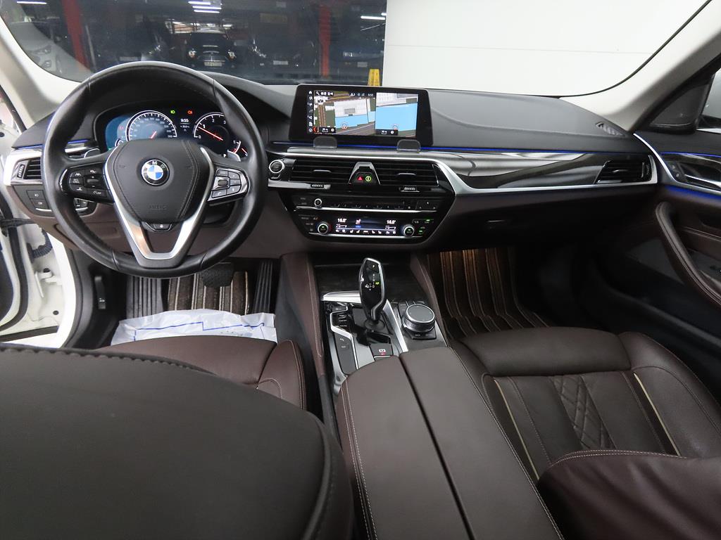 BMW 5 Series - Vista 7