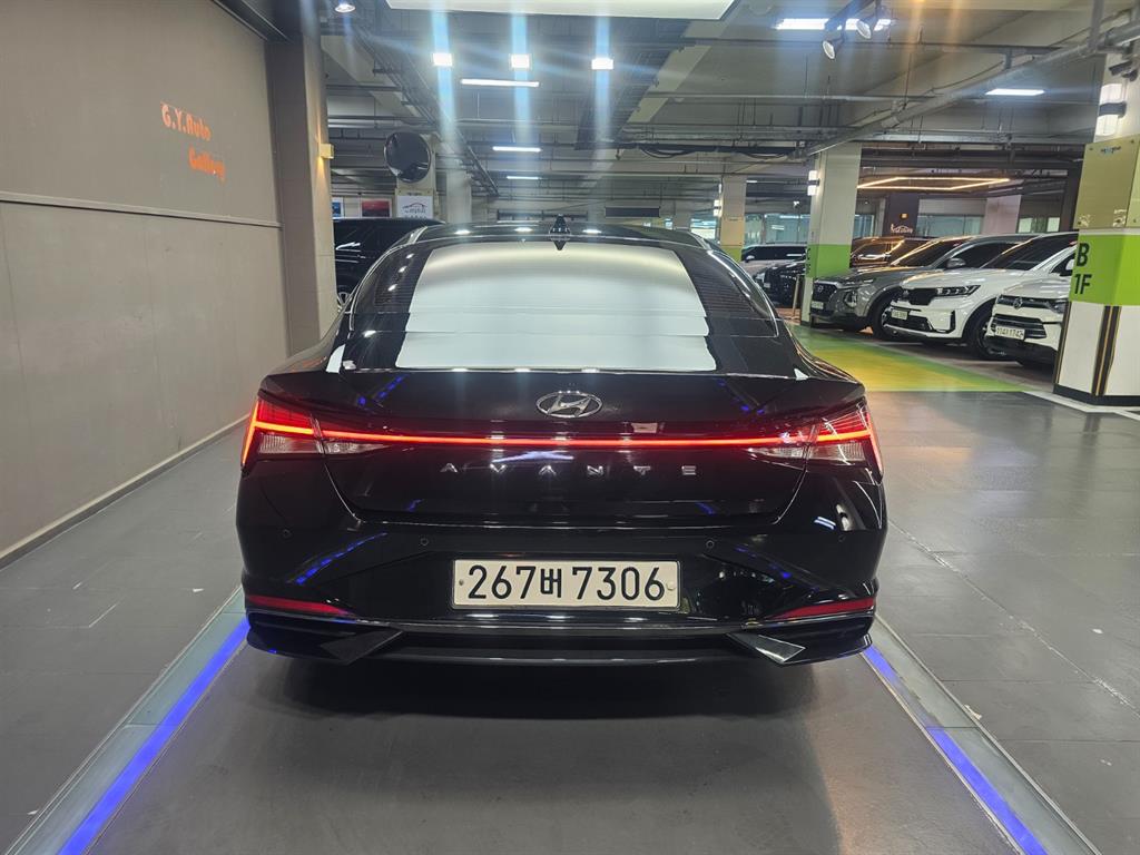 HYUNDAI Avante 2023 Negro - Importación desde Corea - HF Imports Iquique - Foto 15