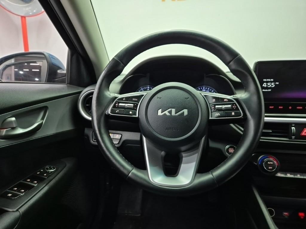 KIA K3 - Vista 9