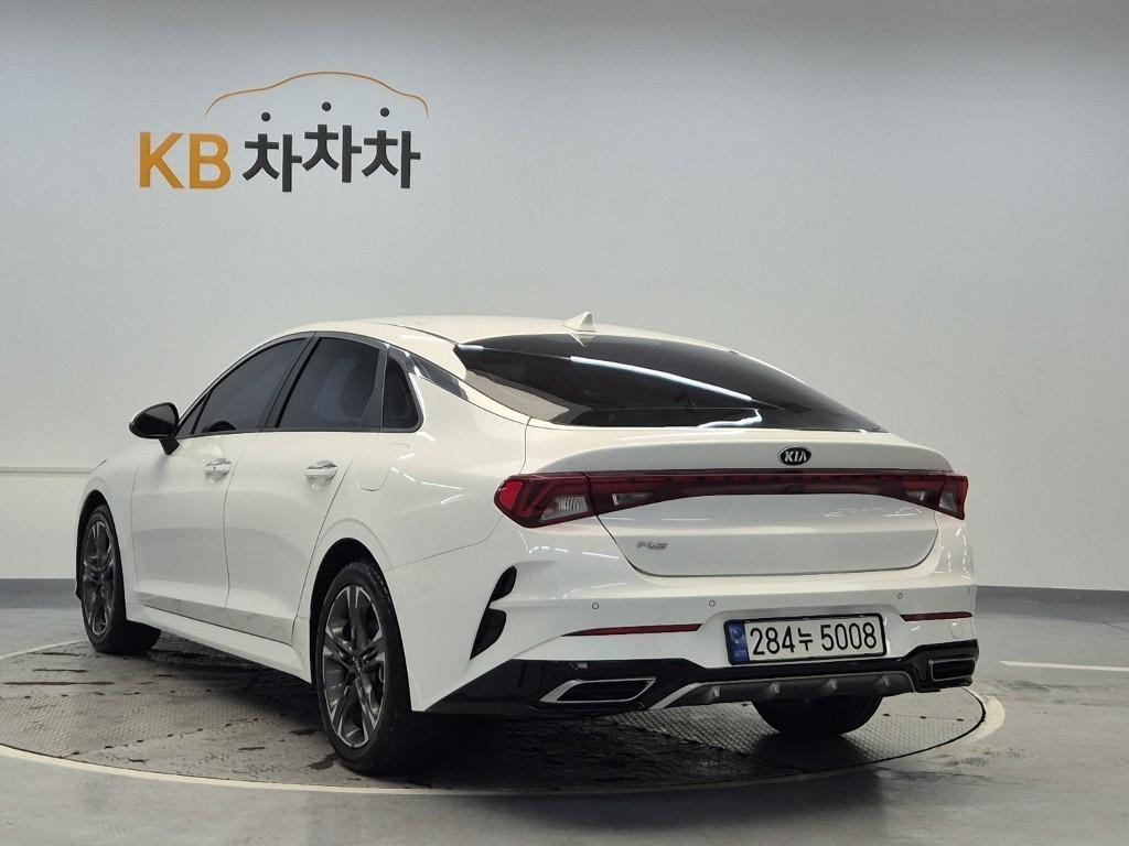 KIA K5 - Vista 2