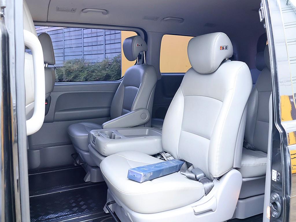 HYUNDAI Starex 2019 Negro - Importación desde Corea - HF Imports Iquique - Foto 12
