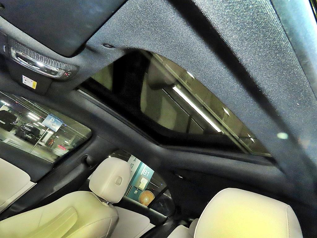 Mercedes Benz A Class 2020 Negro - Importación desde Corea - HF Imports Iquique - Foto 18