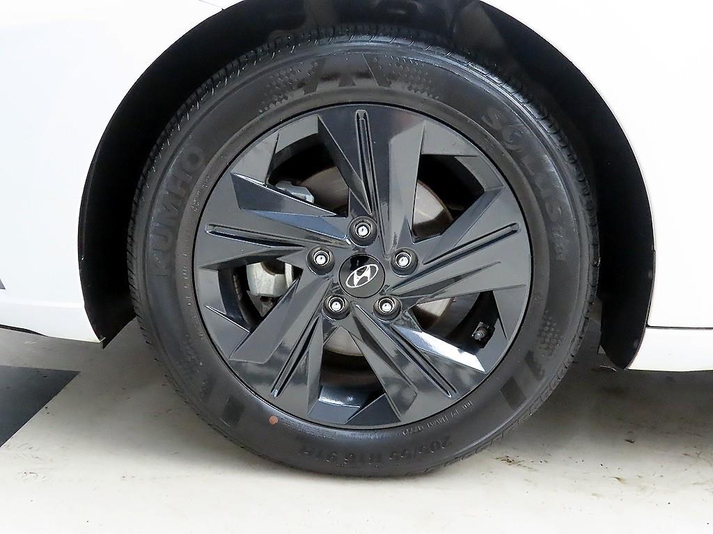HYUNDAI Avante 2023 Blanco - Importación desde Corea - HF Imports Iquique - Foto 20