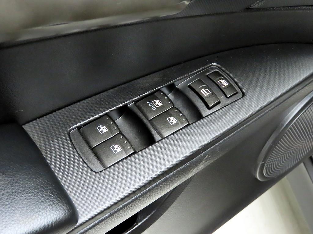 Ssangyong Korando - Vista 12