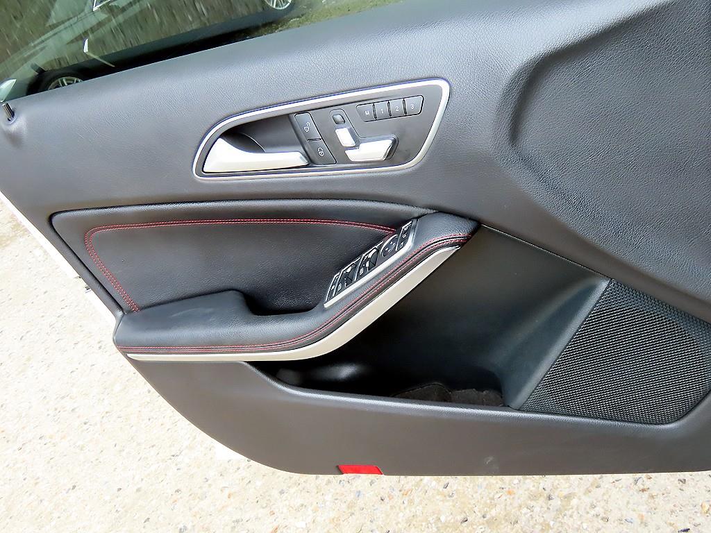 Mercedes Benz A Class - Vista 11