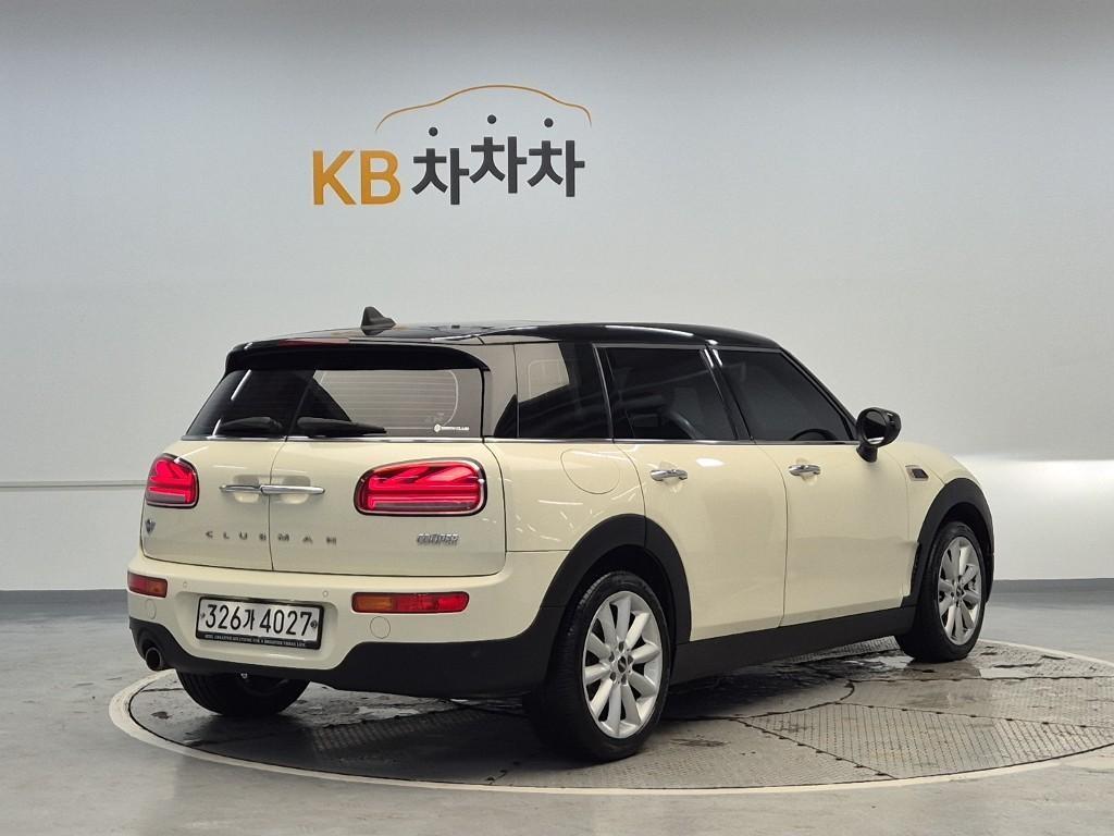 Mini Clubman - Vista 3