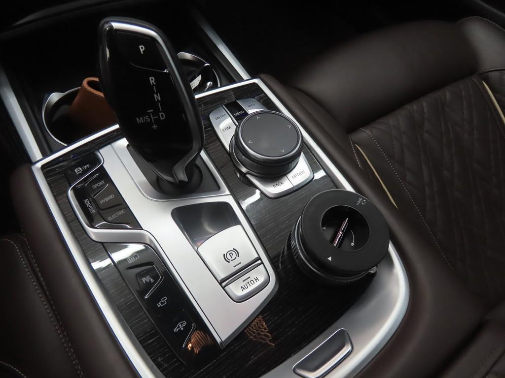 BMW 7 Series - Vista 12