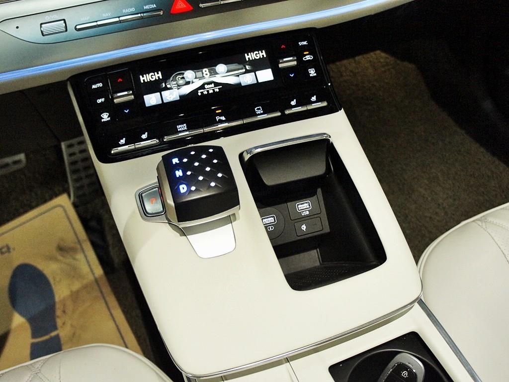 HYUNDAI Grandeur 2022 Negro - Importación desde Corea - HF Imports Iquique - Foto 9