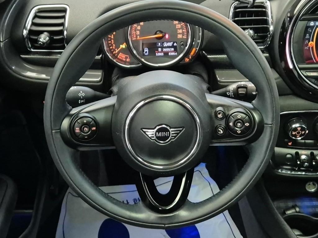Mini Clubman - Vista 9