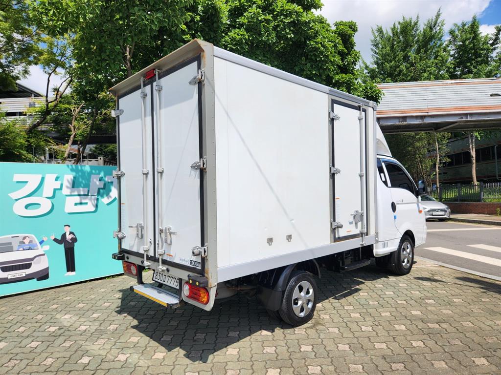 Small Truck Normal Box(High Deck) - Vista 3
