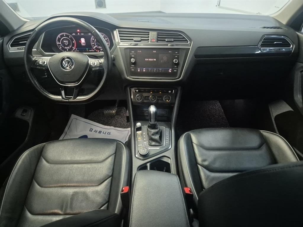Volkswagen Tiguan - Vista 7