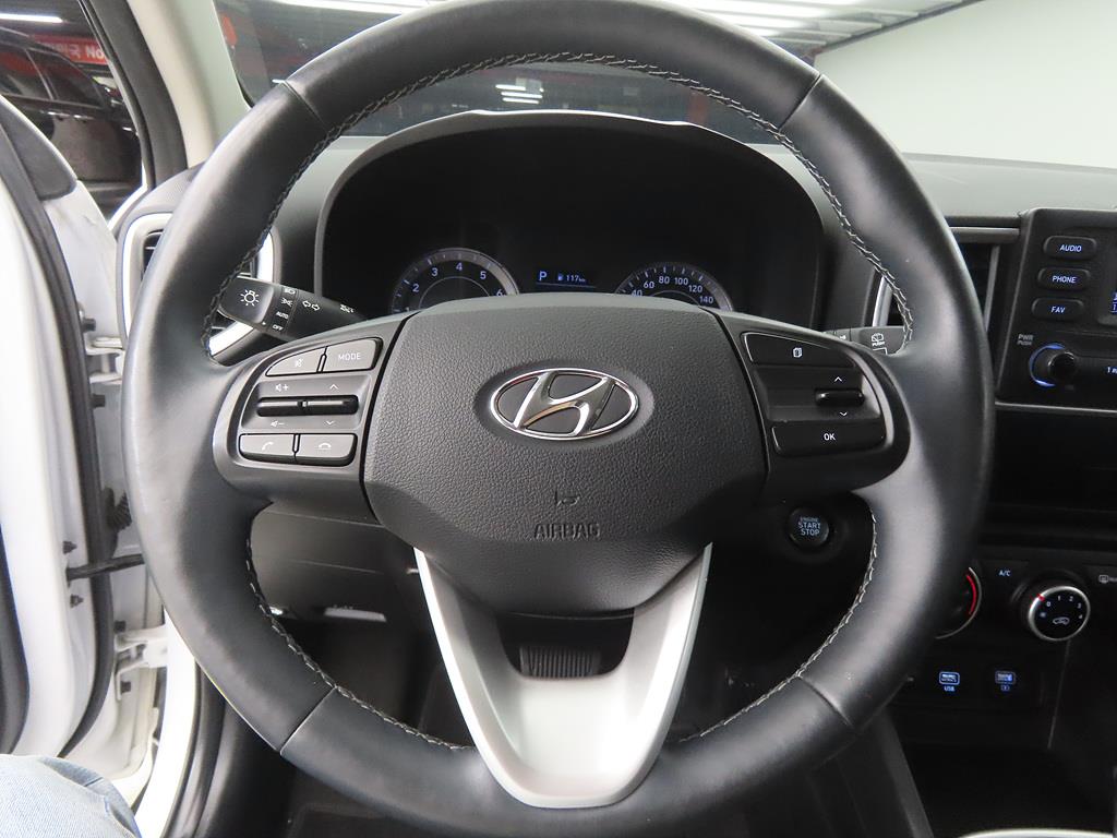 HYUNDAI Venue - Vista 7