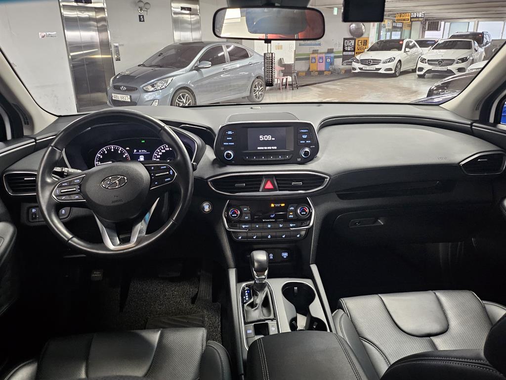 HYUNDAI Santa Fe - Vista 5
