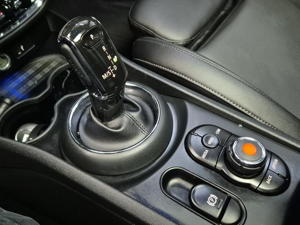 Mini Clubman - Vista 8