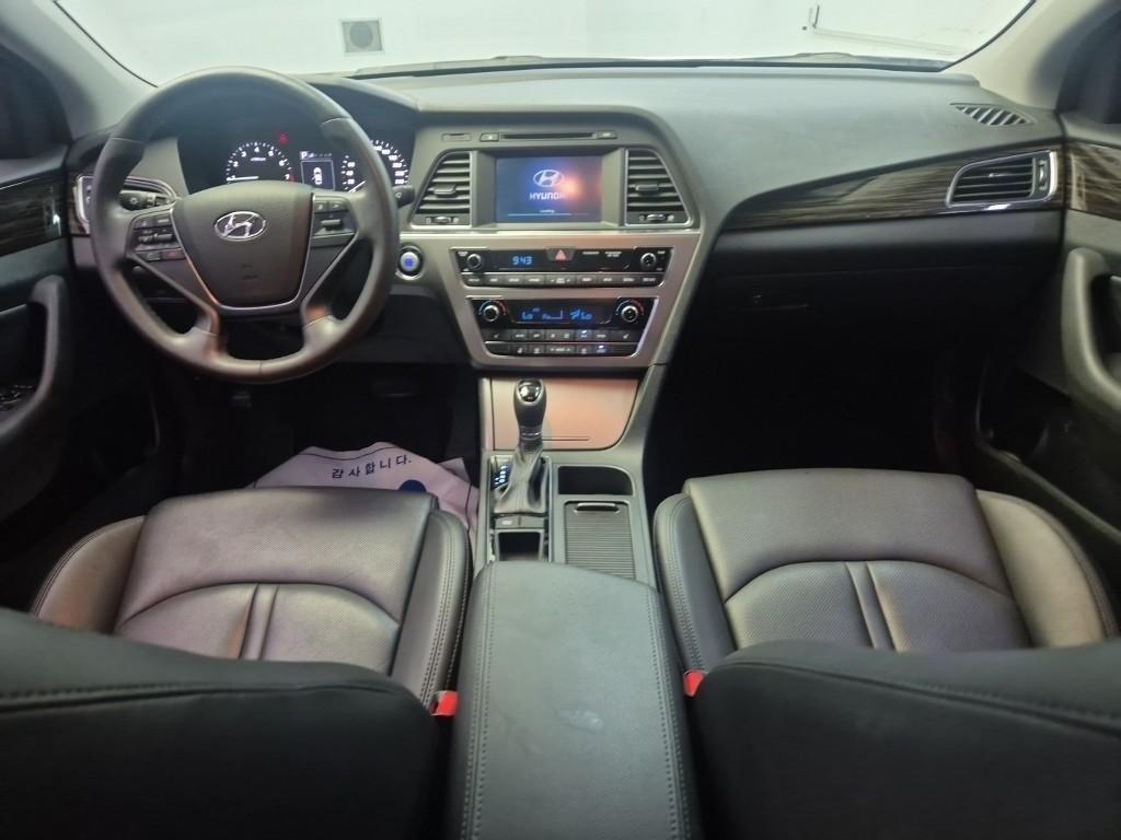 HYUNDAI Sonata - Vista 6