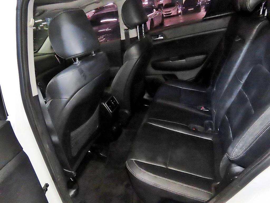 KIA Sportage - Vista 7