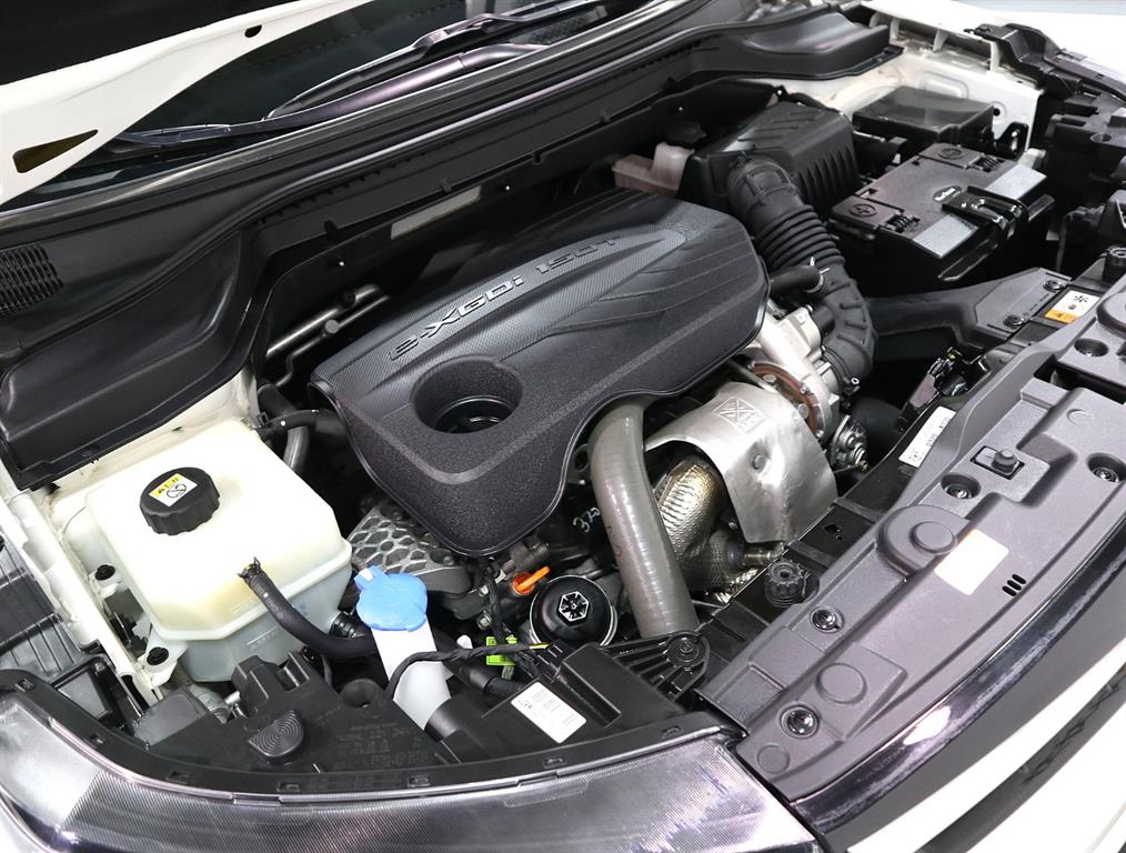 Ssangyong Tivoli - Vista 6