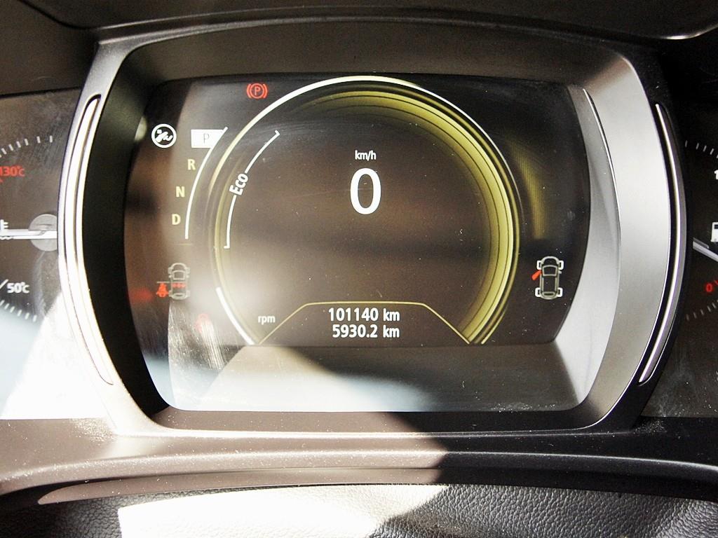 SAMSUNG QM6 2022 Blanco - Importación desde Corea - HF Imports Iquique - Foto 9
