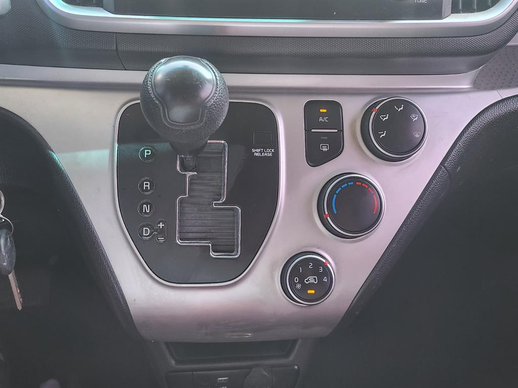 KIA Ray - Vista 10