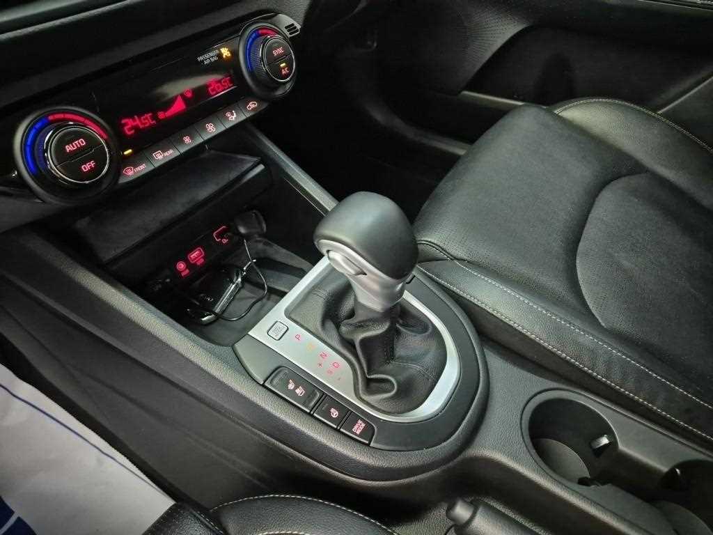 KIA K3 - Vista 8