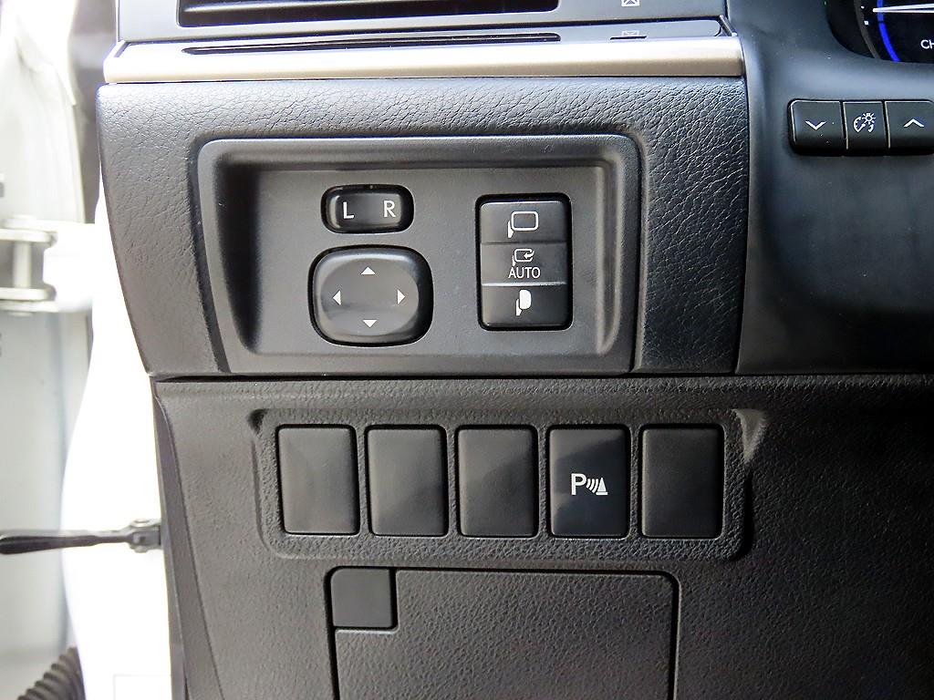 Lexus ES - Vista 12