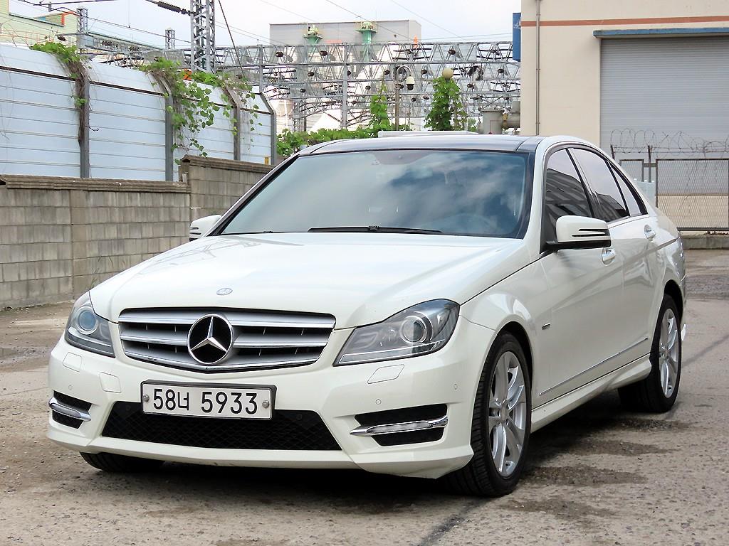 Mercedes Benz C Class - Vista 2