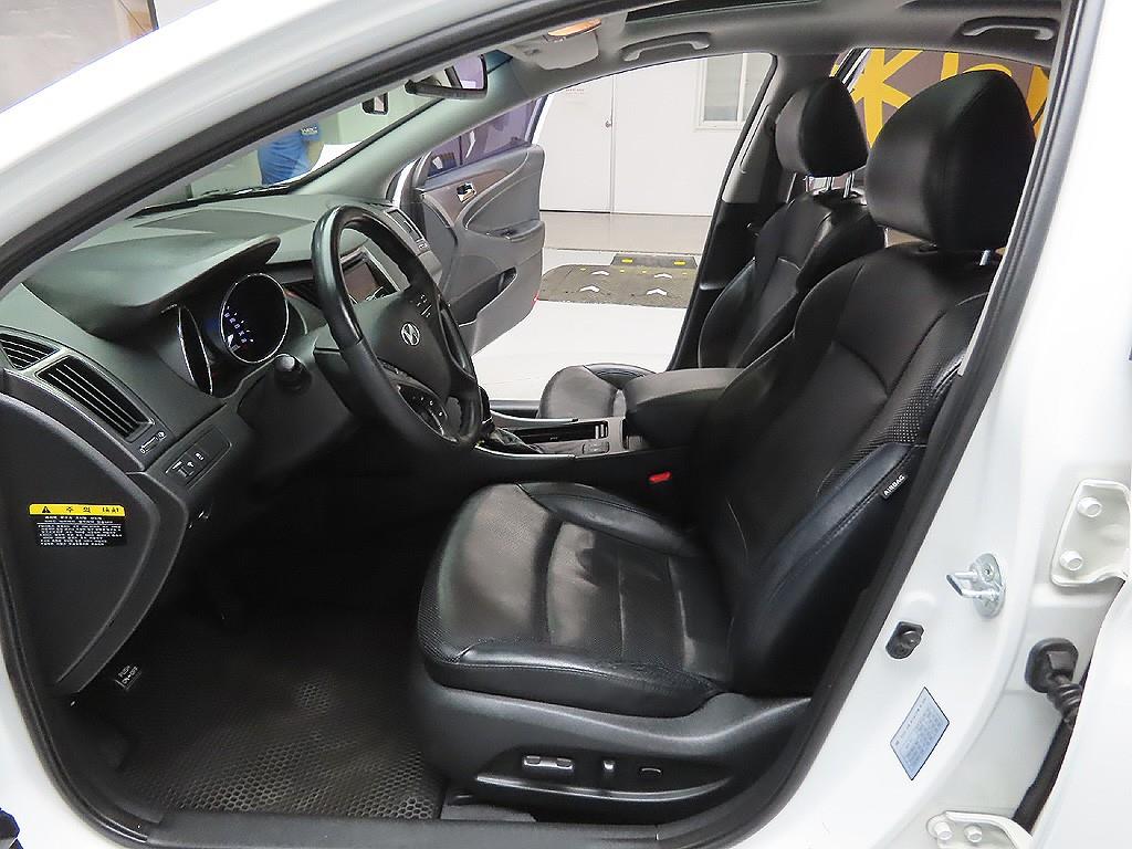HYUNDAI Sonata 2012 Blanco - Importación desde Corea - HF Imports Iquique - Foto 11