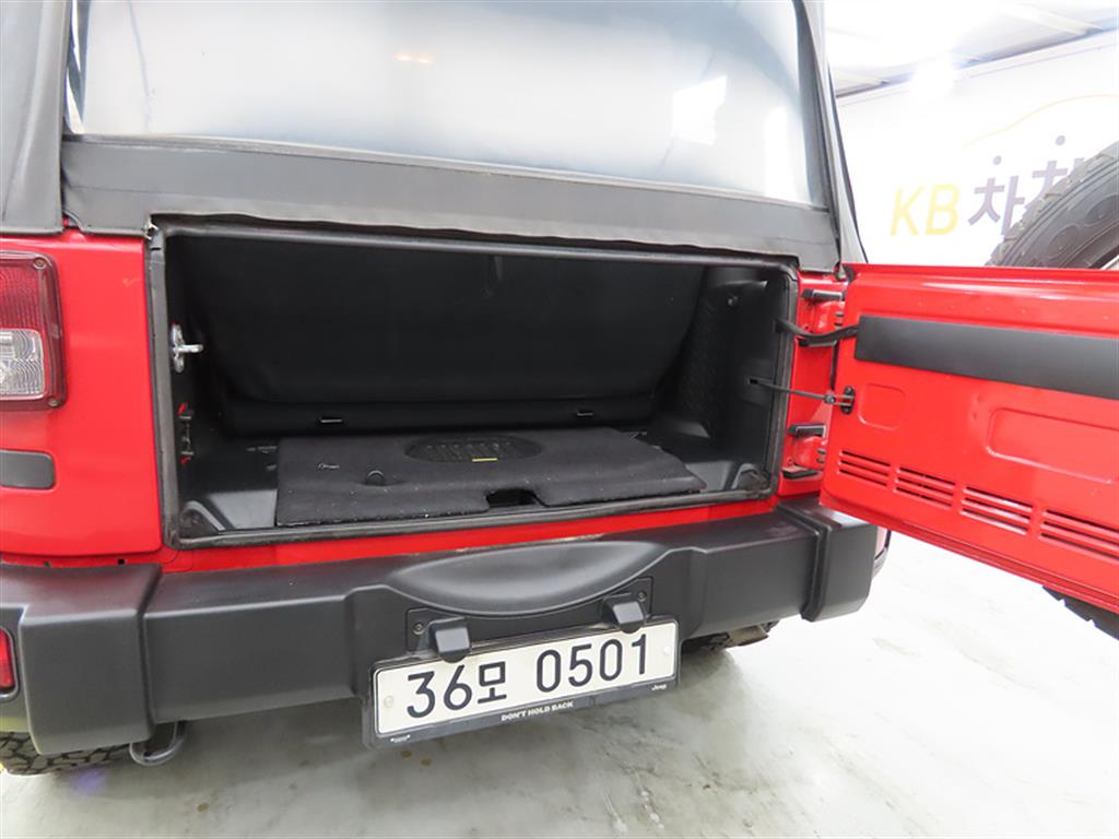 Jeep Wrangler 2016 Rojo - Importación desde Corea - HF Imports Iquique - Foto 15