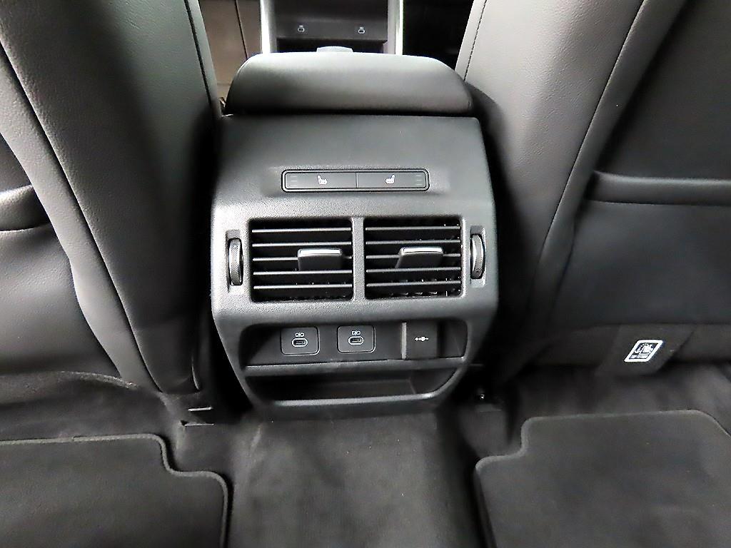 Land Rover Discovery Sports - Vista 12